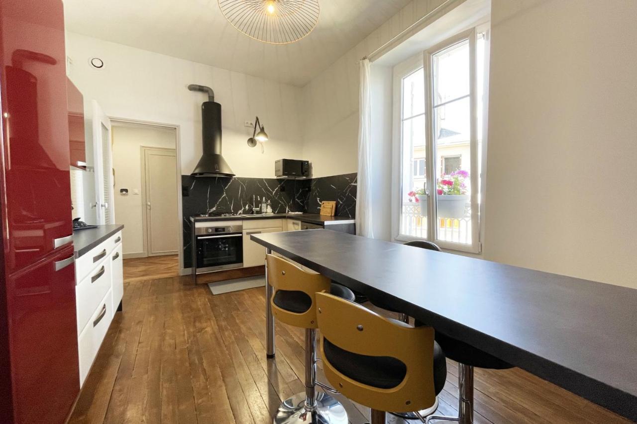 Appartement Haussmannien Proche Gare Chartres Luaran gambar