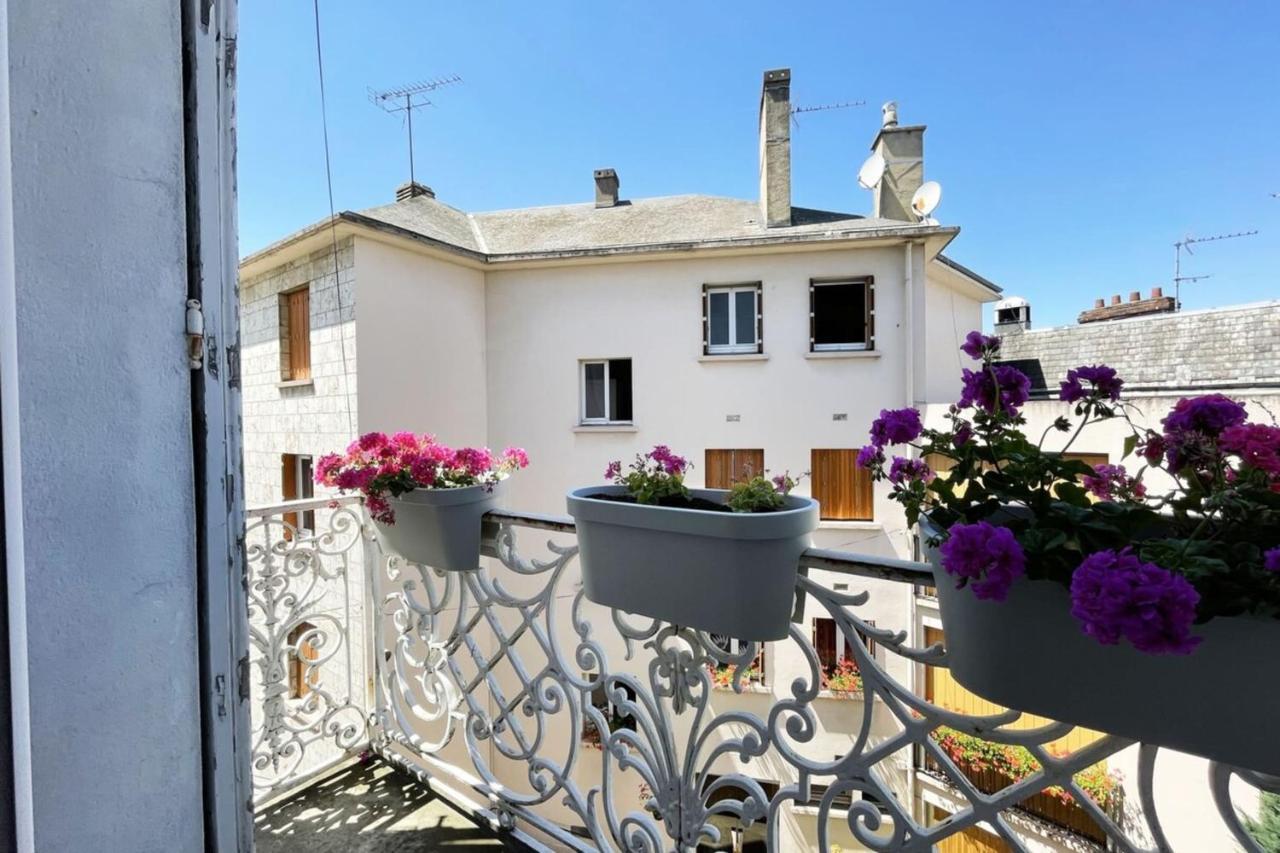 Appartement Haussmannien Proche Gare Chartres Luaran gambar